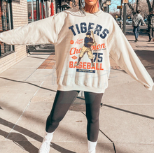 Load image into Gallery viewer, Detroit Baseball Vintage Distressed Player