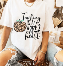 Load image into Gallery viewer, Teacher's Appreciation Gift Box