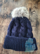 Load image into Gallery viewer, Beanie With Patch