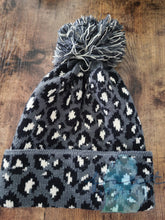 Load image into Gallery viewer, Beanie With Patch